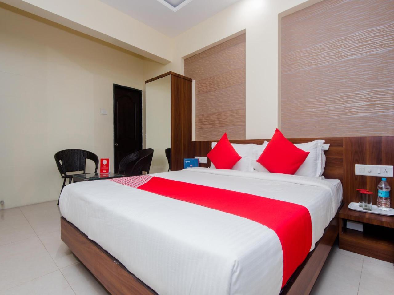 Hotel Park Inn Vasai Eksteriør bilde