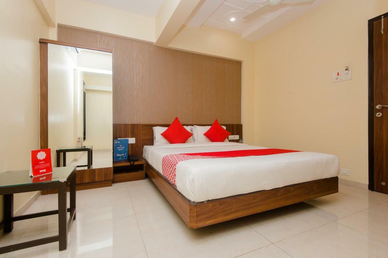 Hotel Park Inn Vasai Eksteriør bilde
