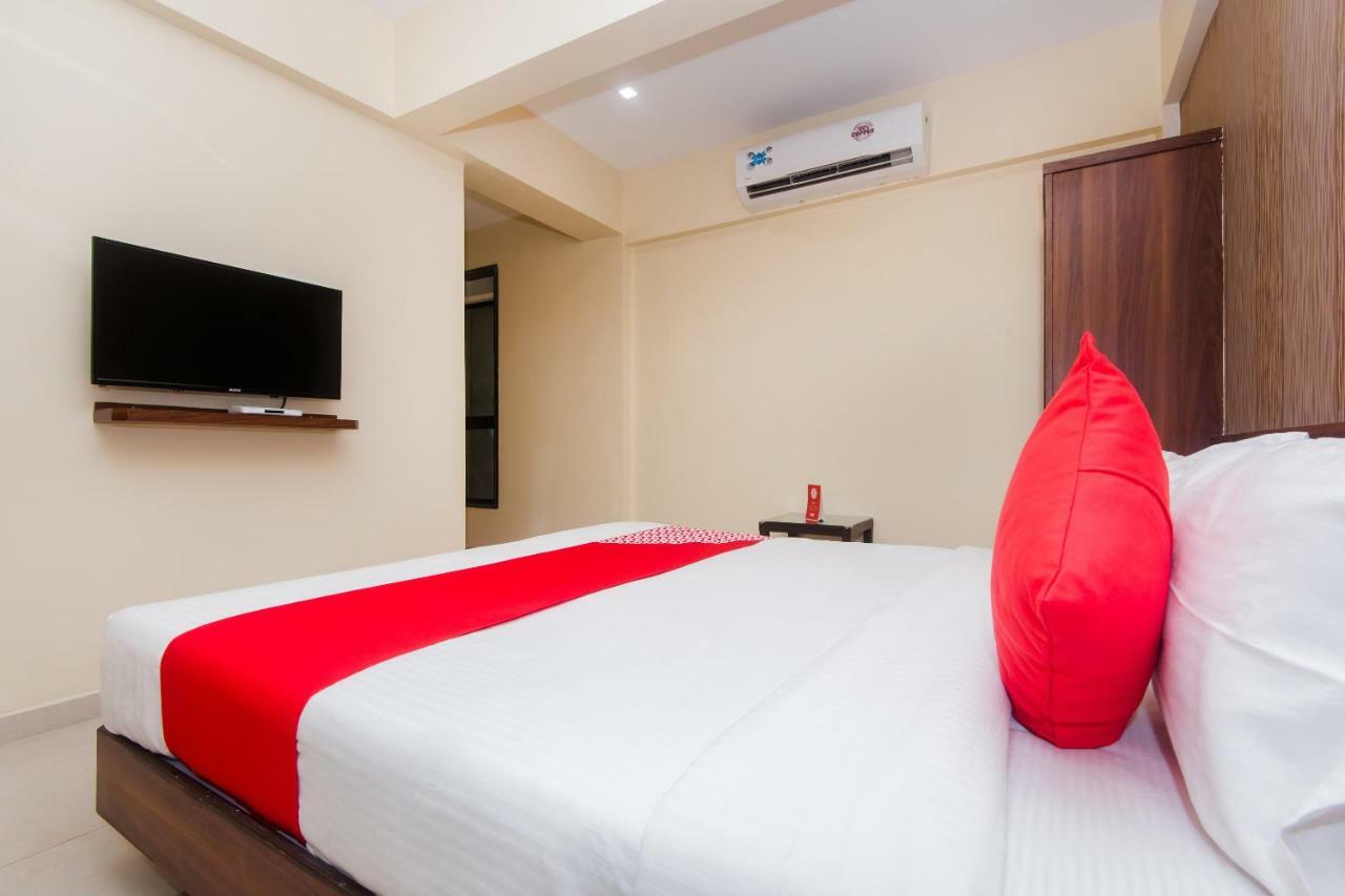 Hotel Park Inn Vasai Eksteriør bilde
